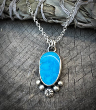 Load image into Gallery viewer, Turquoise Protection Pendant