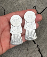 Load image into Gallery viewer, Sterling silver Ximalli post earrings