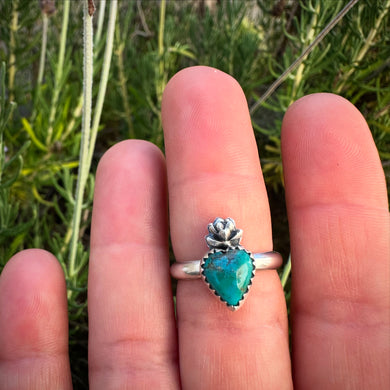 Lil’ turquoise heart with succulent flame Ring