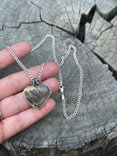 Load image into Gallery viewer, A M A R T E dendritic jasper heart necklace