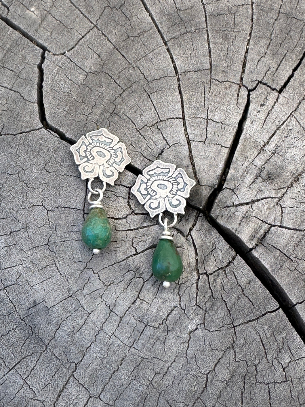 Xóchitl & Turquoise drops post earrings