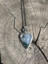 Load image into Gallery viewer, Moss Agate Corazon