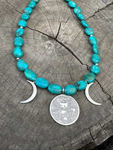 Coyolxauhqui y Lunas Turquoise Necklace