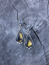 Load image into Gallery viewer, My soul is happy ~ Ámbar earrings